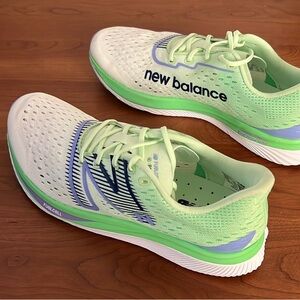New Without Tags!! New Balance Fuel Cell Super Comp running shoes!!!